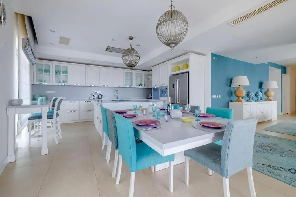 Prime Location Seaview Lux Apartment Sliema 0*,