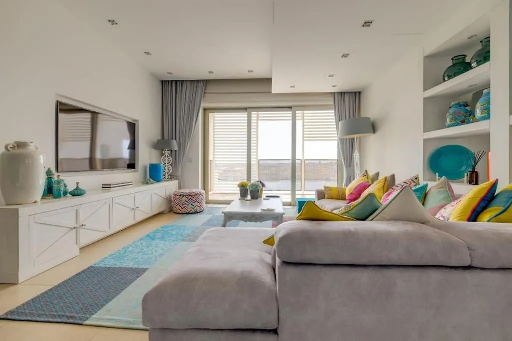 Prime Location Seaview Lux Apartment Sliema