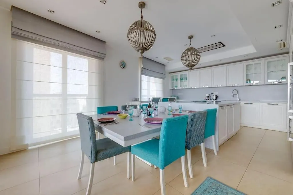 Prime Location Seaview Lux Apartment Sliema
