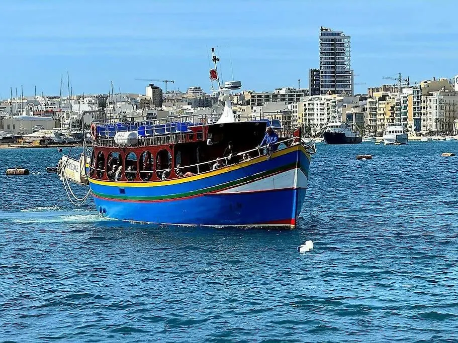 Prime Location Seaview Lux Apartment Sliema 0*,  Malta